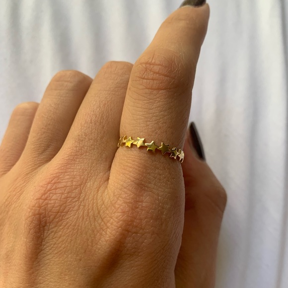 14k gold delicate star ring - size 8 - Picture 3 of 14